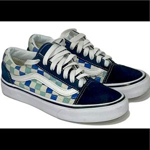 SOLD VANS Checkered Blue and White Men's 4 Women's